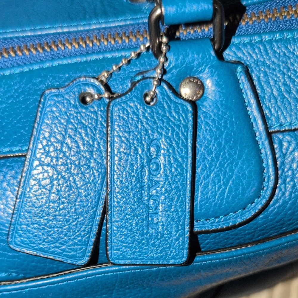 Coach Mickie Satchel In Blue Pebble Leather 2 Ways To Carry - Picture 3 of 16
